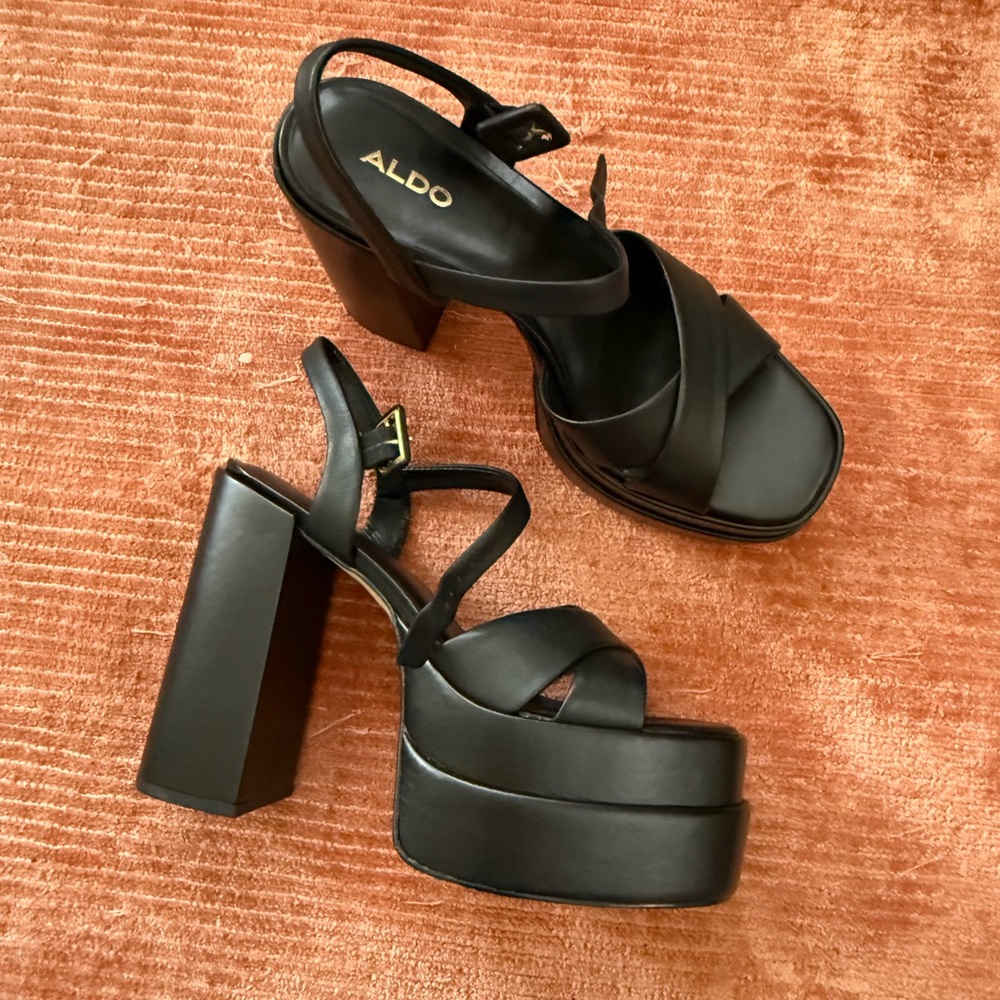 Aldo Elegant Black Platform Sandals